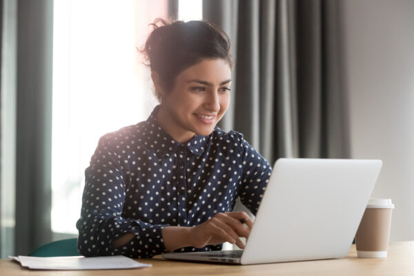 indian businesswomen working